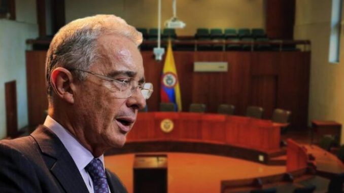 Alvaro-Uribe-780x405